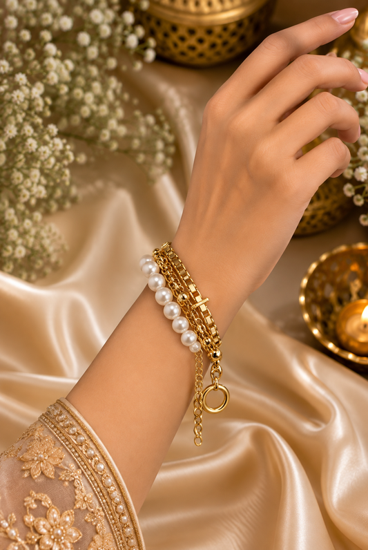 Gold Rope Link Toggle Bracelet