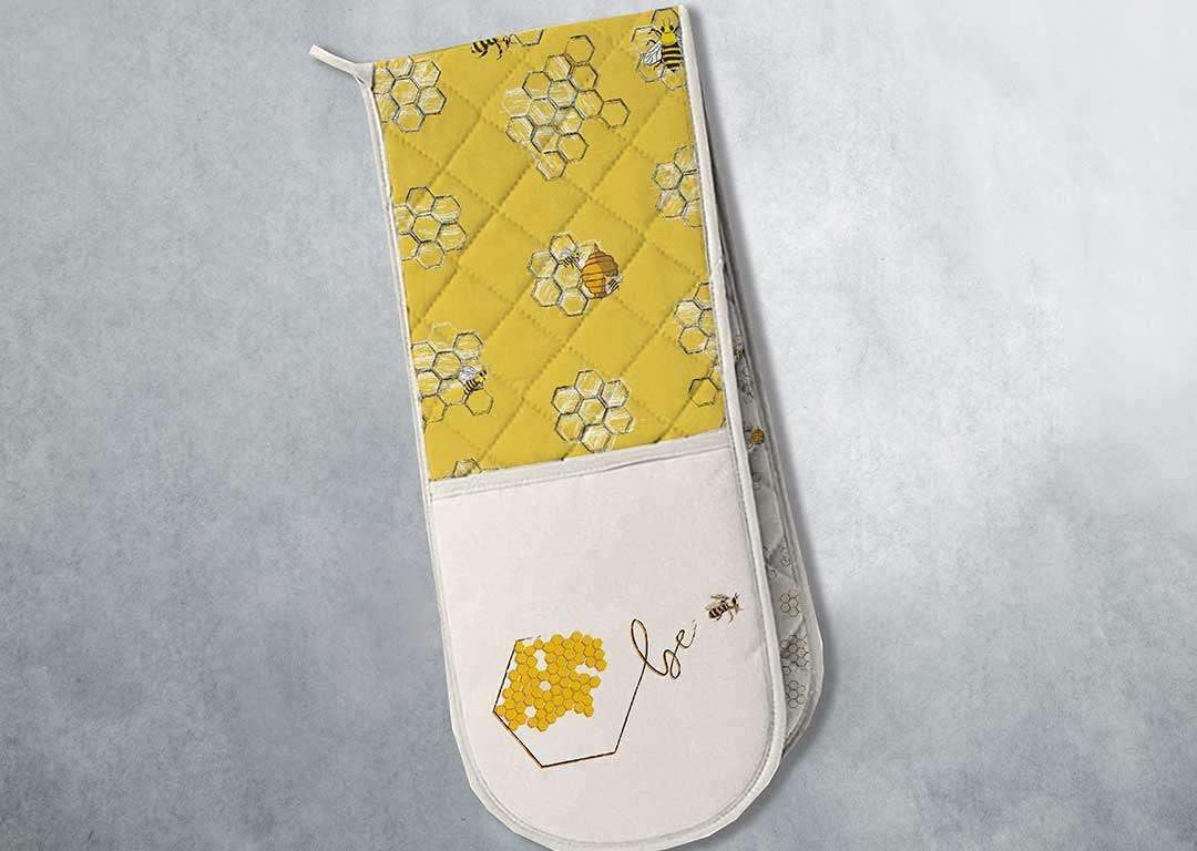 HONEY BEE DOG